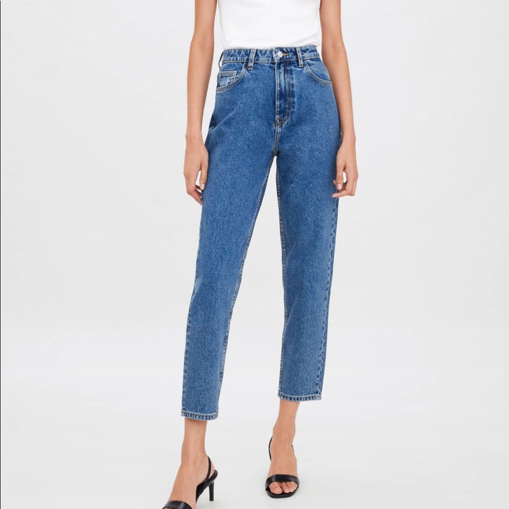 Zara Midwash Mom jeans